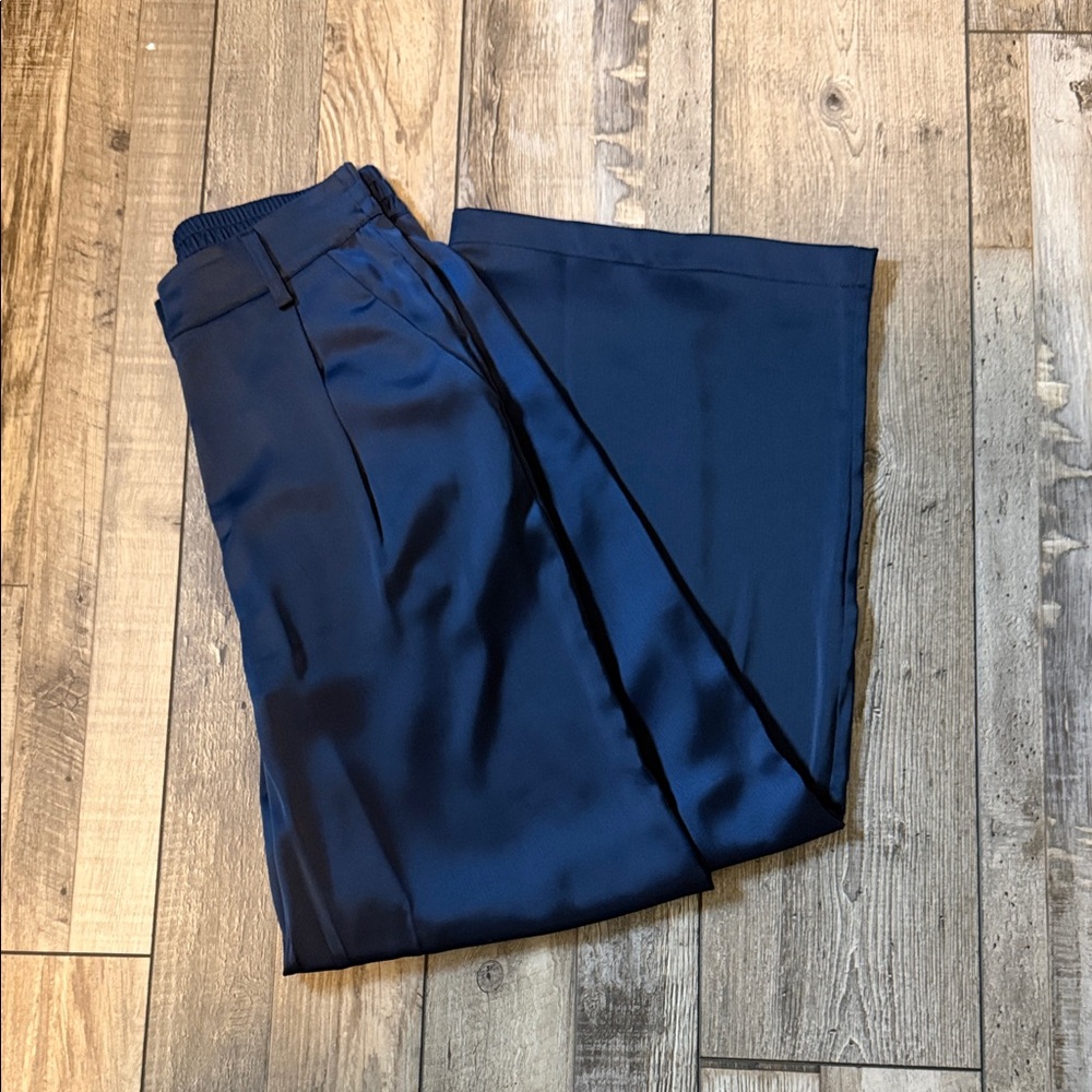 House of Harlow Pants